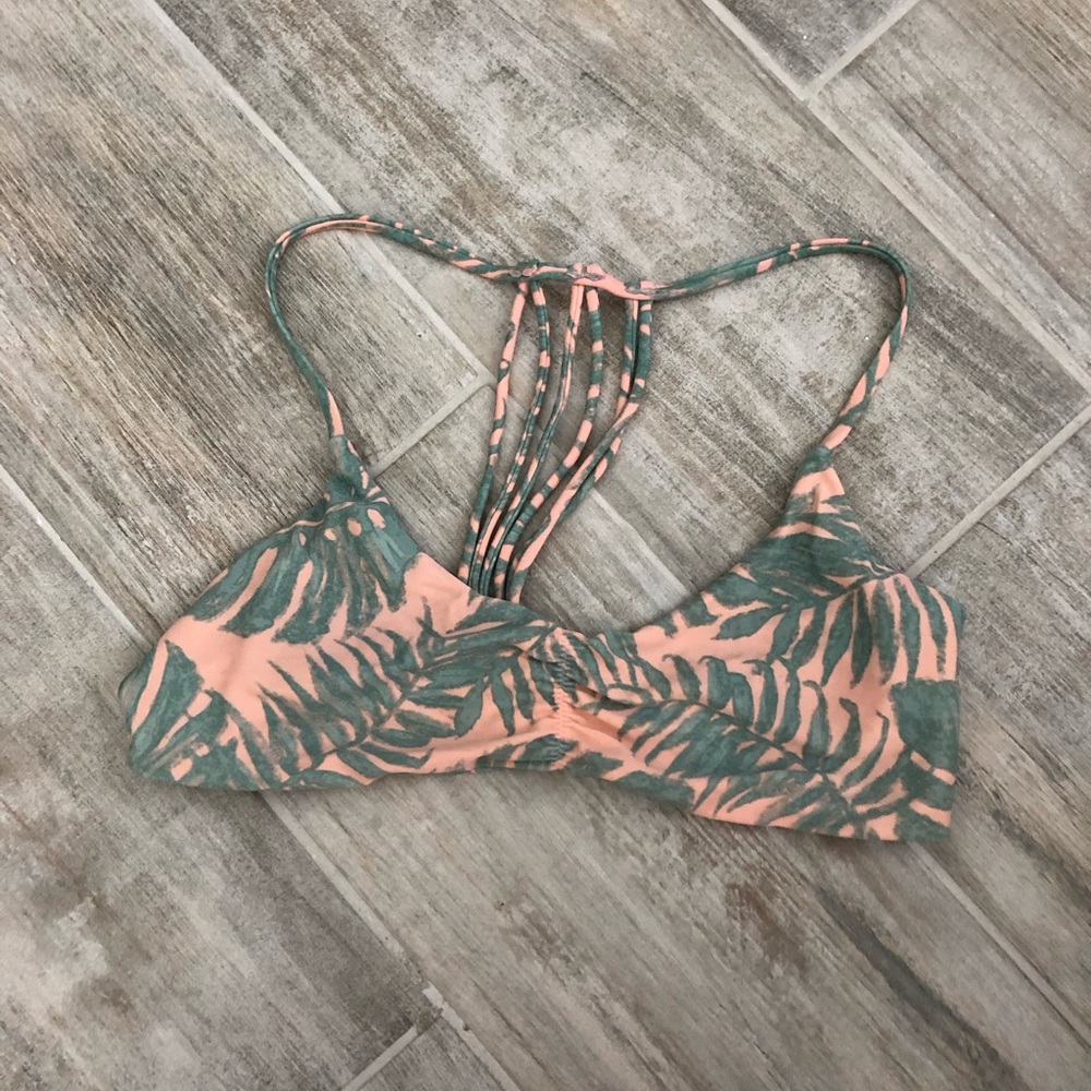 Bathing suit